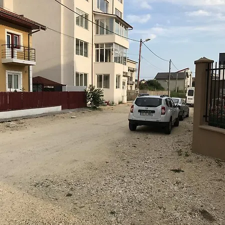 Hyper 아파트